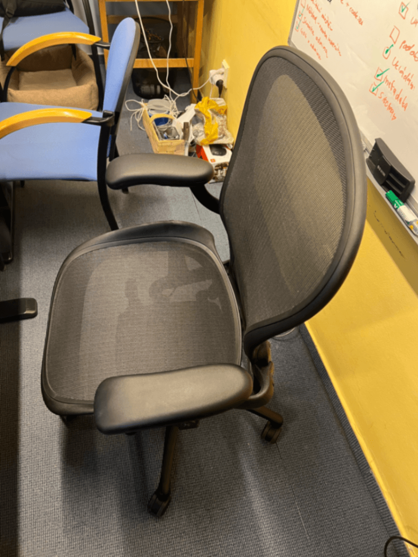 Banner image for advert: HermanMiller AERON C použitá